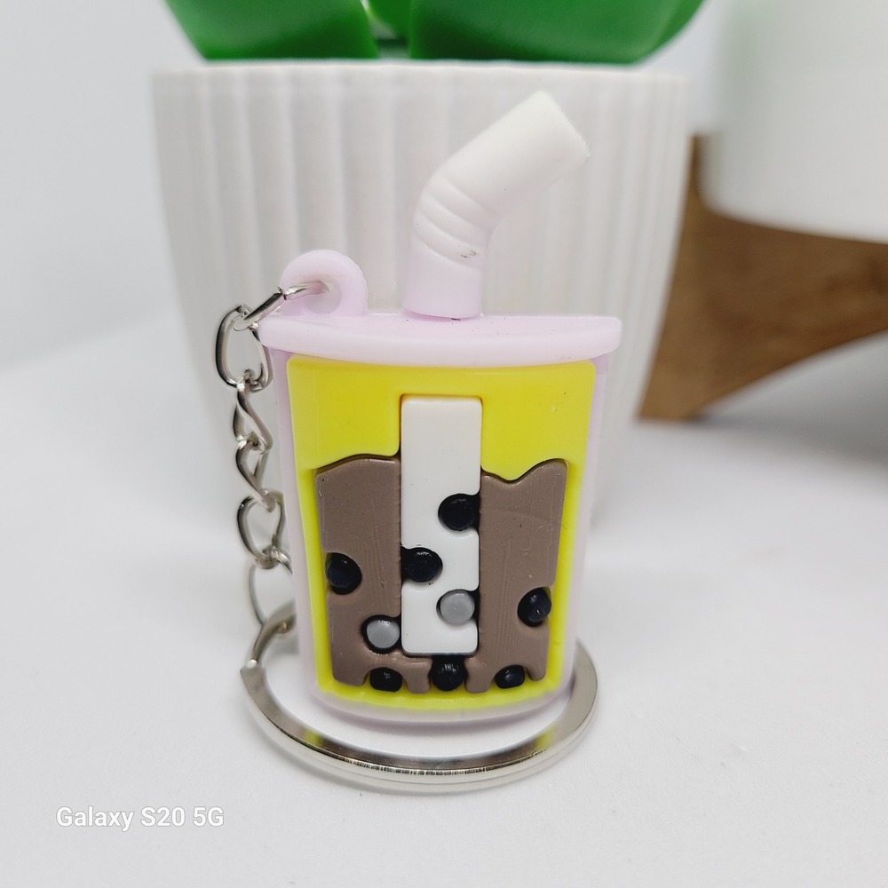 Boba Tea Keychain Cute Milk Tea Drink Keyring Accessory Women's Girls NWOT - Picture 2 of 6